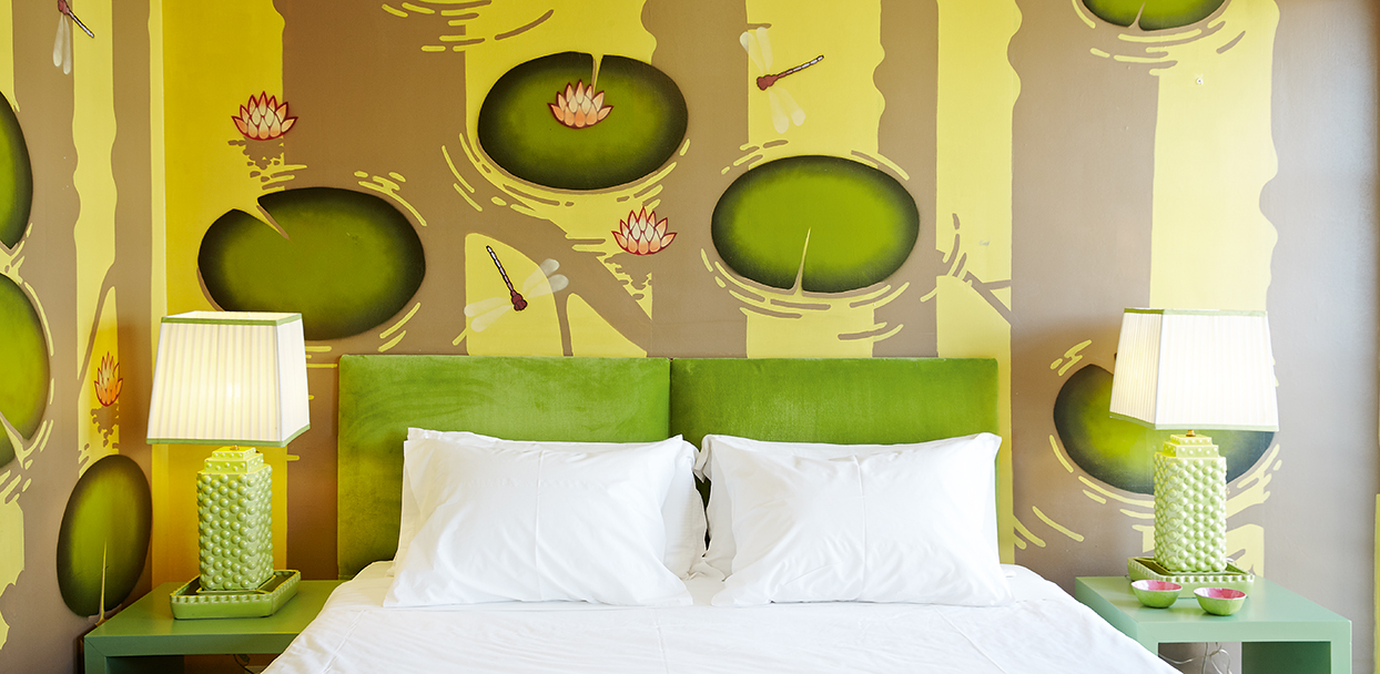 pallas-athena-grecotel-premium-graffiti-guestrooms