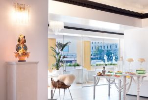 11-cozy-and-modern-dining-athens-grecotel-pallas-athena